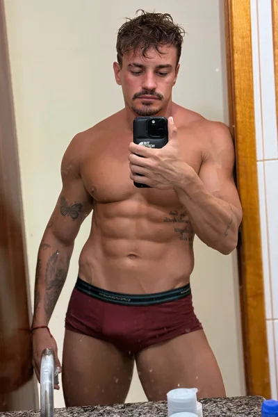 Eduardo (25 years) — São Paulo, Brasil - 10