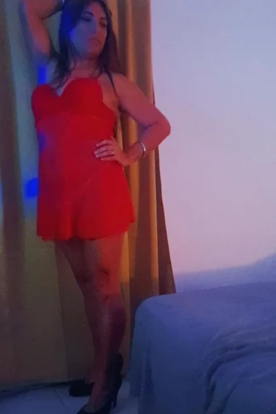 Chanel D (29 años) — Confluencia, Argentina - 16