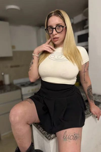 Maia (34 años) — Bariloche, Argentina - 69