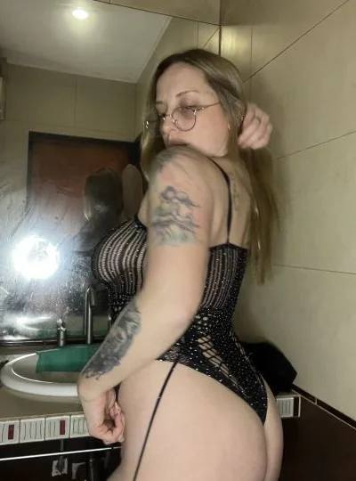Maia (34 años) — Bariloche, Argentina - 81