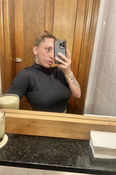 Maia (34 años) — Bariloche, Argentina - 49