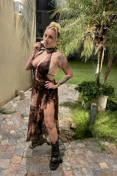Maia (34 años) — Bariloche, Argentina - 31