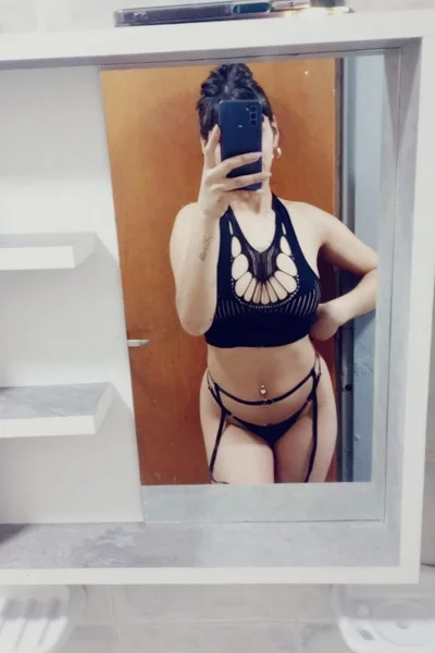Kathy (18 años) — Confluencia, Argentina - 37