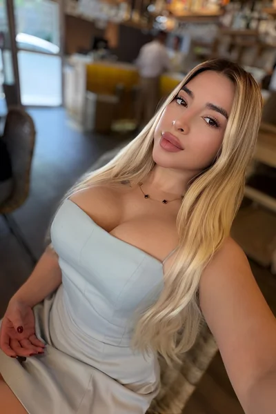 Mía Bler (24 años) — Madrid, España - 43