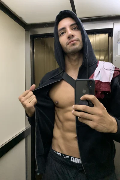 Luca (33 años) — CABA / Capital Federal