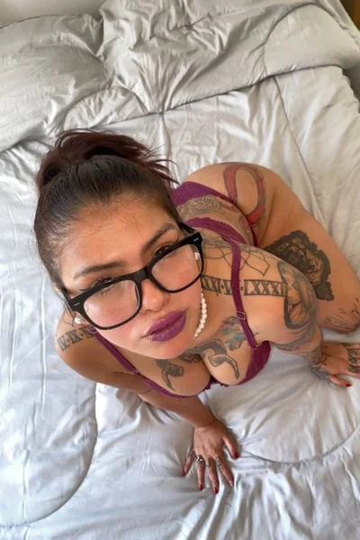 Valentine (26 años) — Madrid, España - 47
