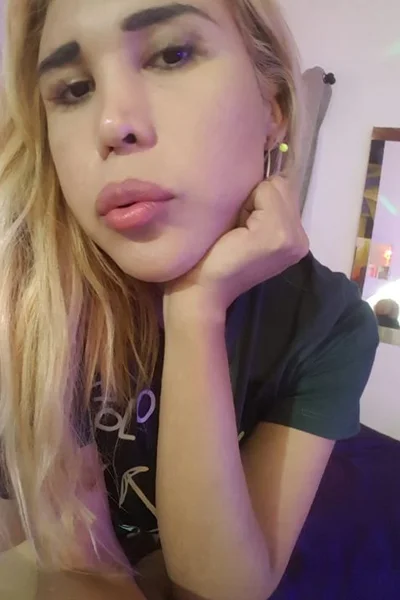 Jolene (26 años) — Villa Devoto, Argentina - 168
