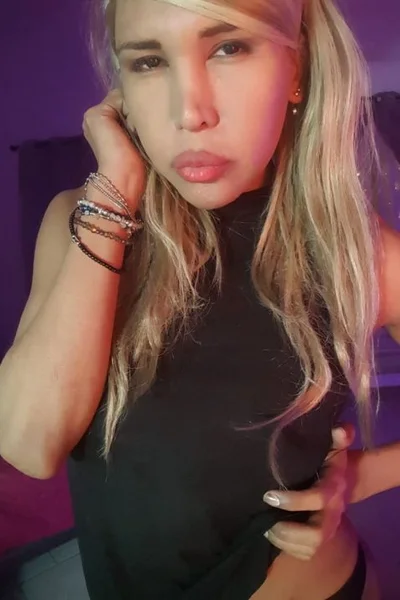 Jolene (26 años) — Villa Devoto, Argentina - 102
