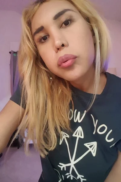 Jolene (26 años) — Villa Devoto, Argentina - 167