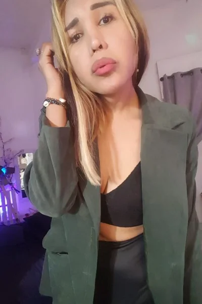 Jolene (26 años) — Villa Devoto, Argentina - 155
