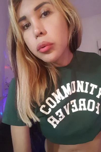 Jolene (26 años) — Villa Devoto, Argentina - 153