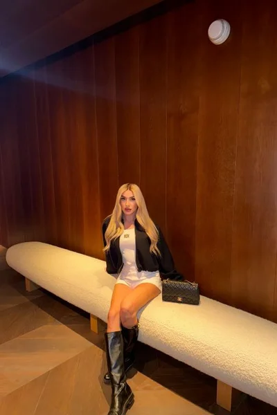 Barbie (24 anos) — Madrid, España - 4