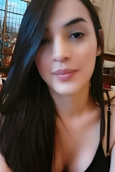 Ingrid (32 years) — Rosario