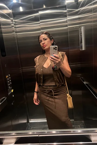 Jenni (44 años) — Recoleta, Argentina - 11