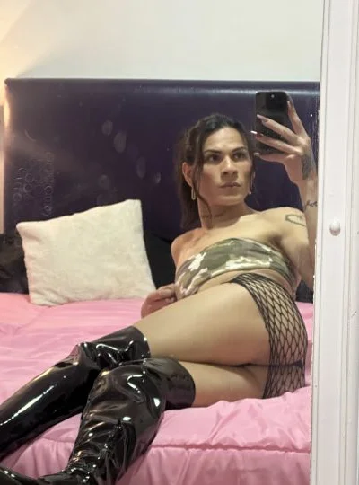 Miranda Maciel (28 años) — Microcentro, Argentina - 10