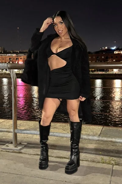 Nicole (26 años) — Vicente López, Argentina - 9