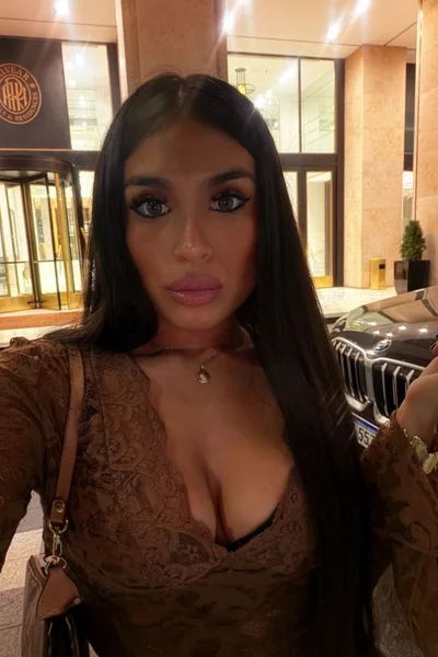 Nicole (26 años) — Vicente López, Argentina - 12