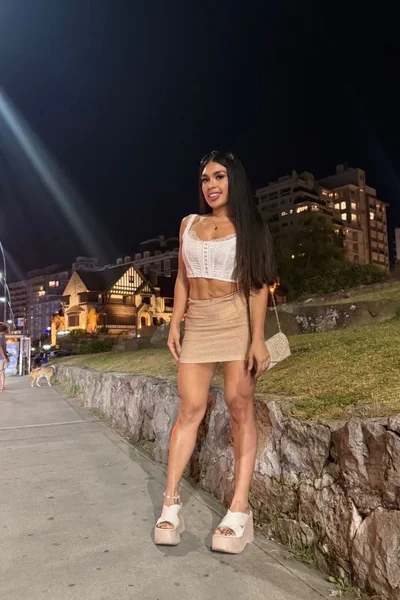 Nicole (26 años) — Vicente López, Argentina - 25