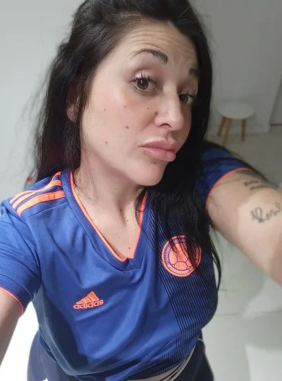Mia (30 años) — Quilmes, Argentina - 3