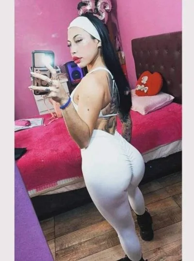Mia (29 años) — Mar del Plata, Argentina - 108