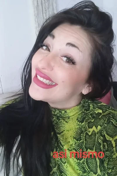 Mia (29 años) — Mar del Plata, Argentina - 2