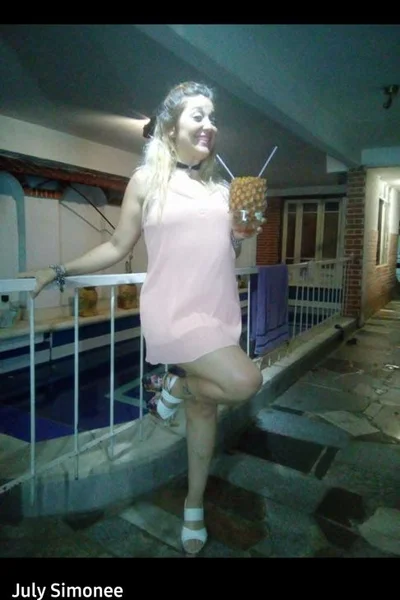 Mia (29 años) — Mar del Plata, Argentina - 24