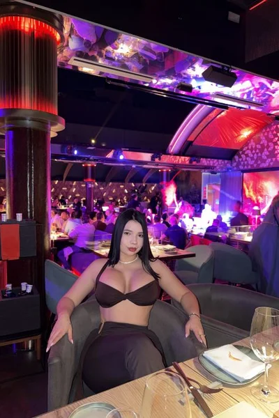 Valentina (23 años) — Madrid, España - 7