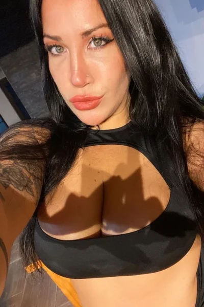 Mia (37 anos) — Palermo, Argentina - 10