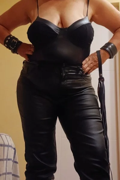 Mara (53 años) — Tres Cruces, Uruguay - 12