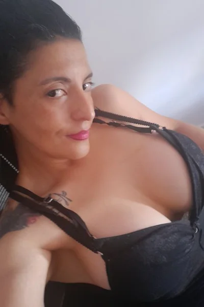 Brenda (41 años) — Flores, Argentina - 5