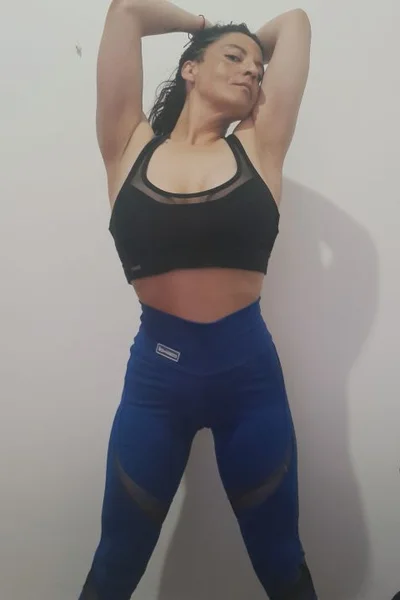 Brenda (41 años) — Flores, Argentina - 15