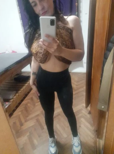 Brenda (41 años) — Flores, Argentina - 30