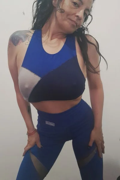 Brenda (41 años) — Flores, Argentina - 13