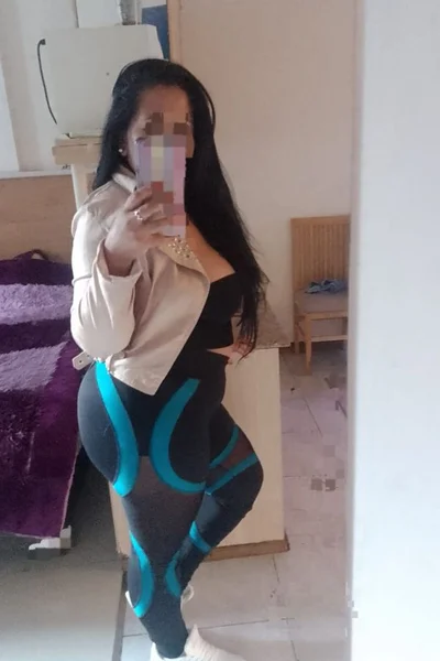 Mely (33 years) — Rosario
