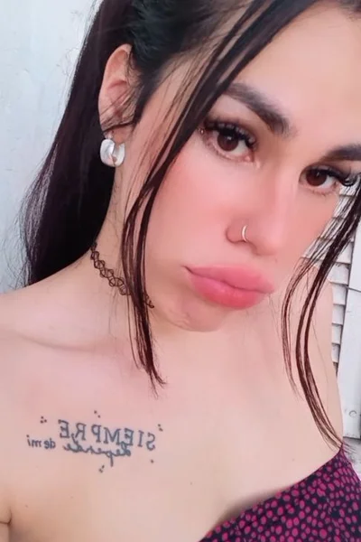 Fiorella St (27 anos) — Recoleta, Argentina - 68