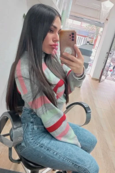Fiorella St (27 anos) — Recoleta, Argentina - 67