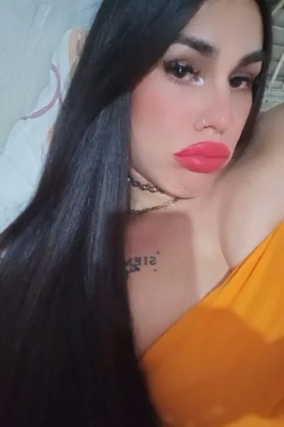 Fiorella St (27 anos) — Recoleta, Argentina - 69