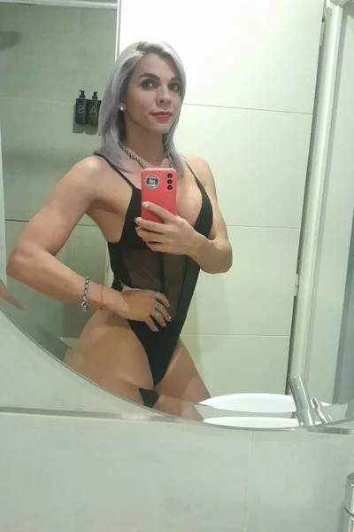 Celeste bb (32 años) — Confluencia, Argentina - 41