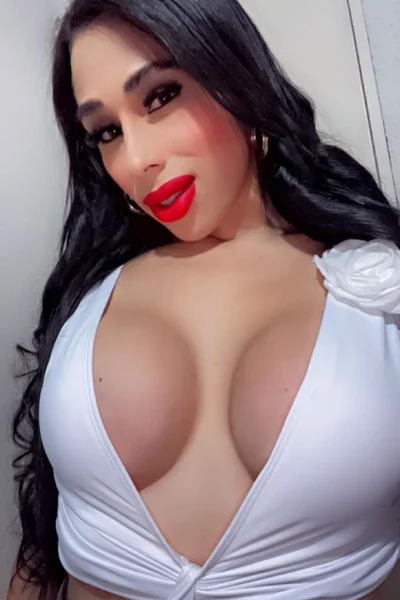 Angela Lucciani (27 anos) — Ciudad de México, México - 45