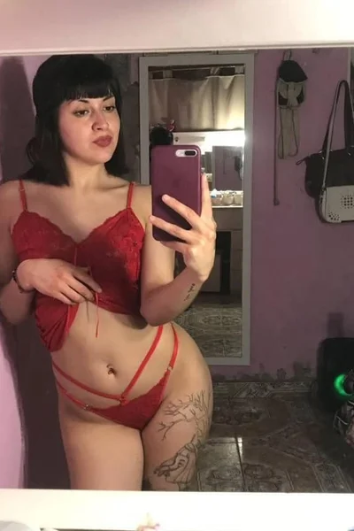 Lucy (22 años) — Jacinto Vera, Uruguay - 3