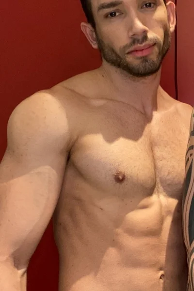 Bryan (27 años) — Madrid, España - 12