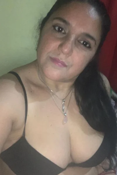 Sabrina Paz (23 años) — Villa Devoto, Argentina - 7