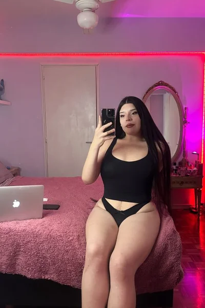 Angeles Vixyn (21 años) — Recoleta, Argentina - 24