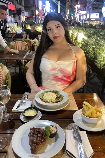 Angeles Vixyn (21 años) — Recoleta, Argentina - 42