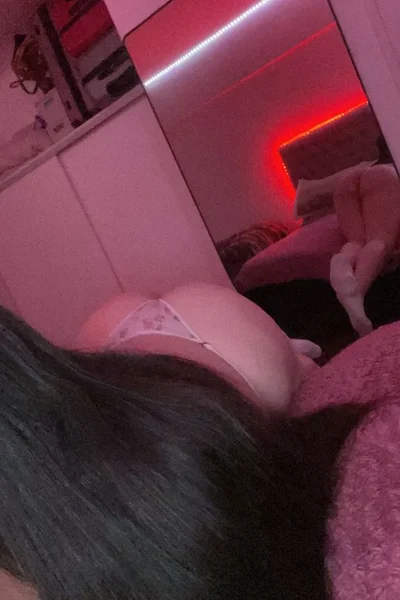 Angeles Vixyn (21 años) — Recoleta, Argentina - 141