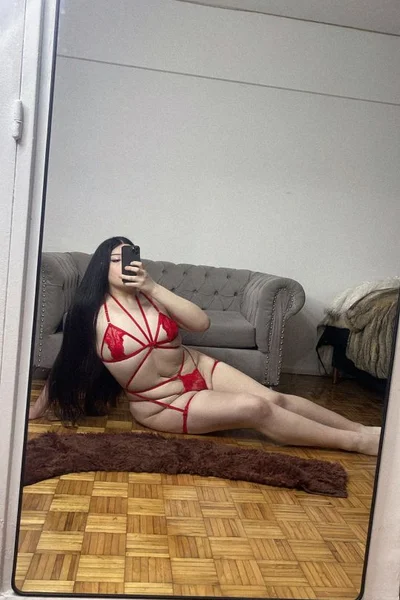 Angeles Vixyn (21 años) — Recoleta, Argentina - 4