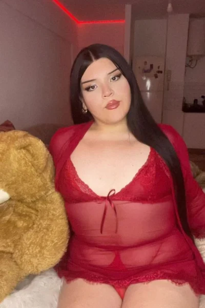 Angeles Vixyn (21 años) — Recoleta, Argentina - 135