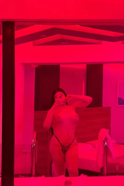 Angeles Vixyn (21 años) — Recoleta, Argentina - 39
