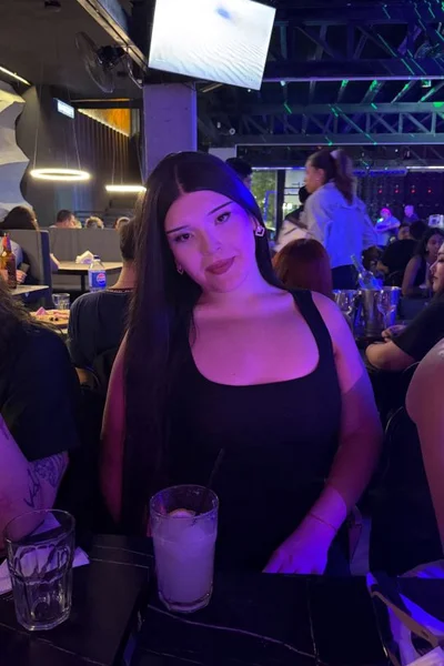 Angeles Vixyn (21 años) — Recoleta, Argentina - 58
