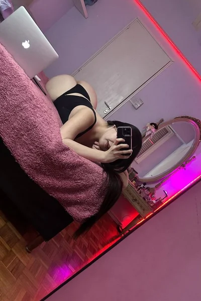 Angeles Vixyn (21 años) — Recoleta, Argentina - 29